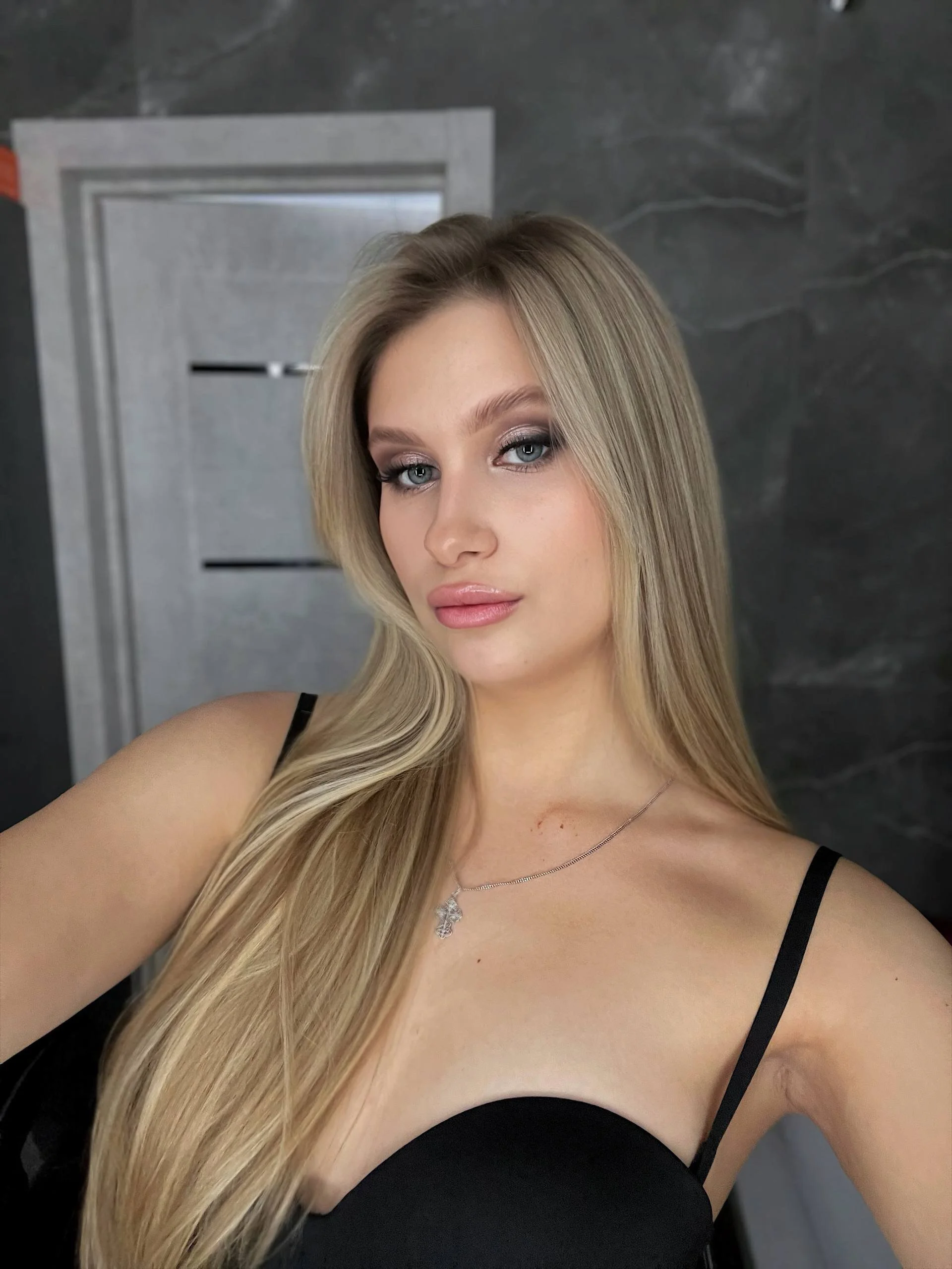 XXX Porn Photo of Nude delinasis 2