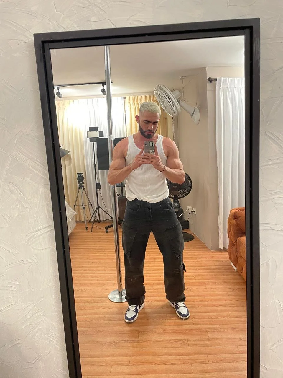XXX Porn Photo of Nude Austin_bolt 8