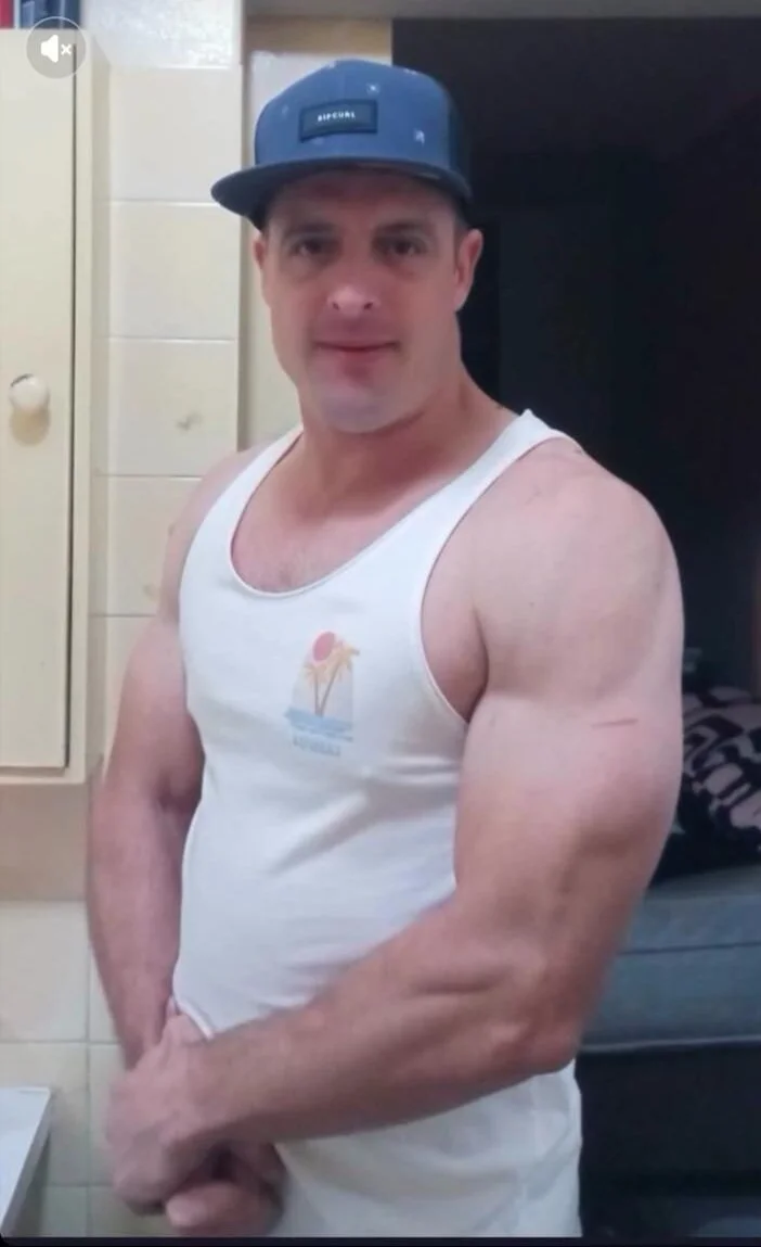 XXX Porn Photo of Nude Hardyboy_new 2