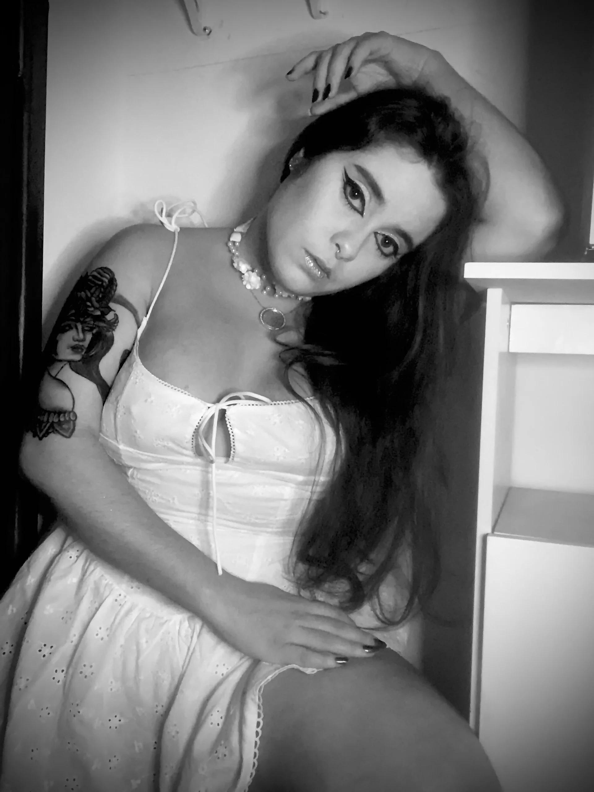 XXX Porn Photo of Nude PutaYasmim 8