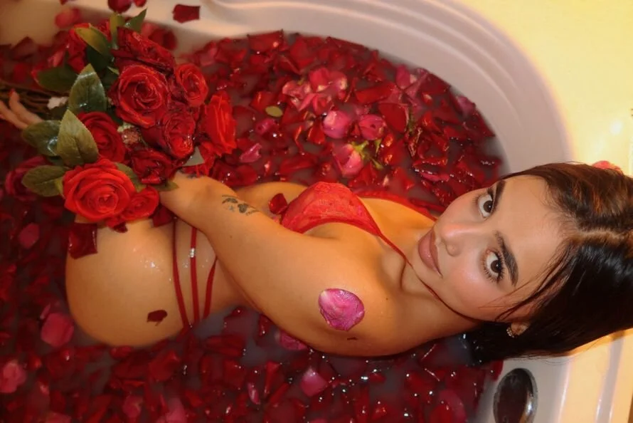 XXX Porn Photo of Nude zharaa_fox 11