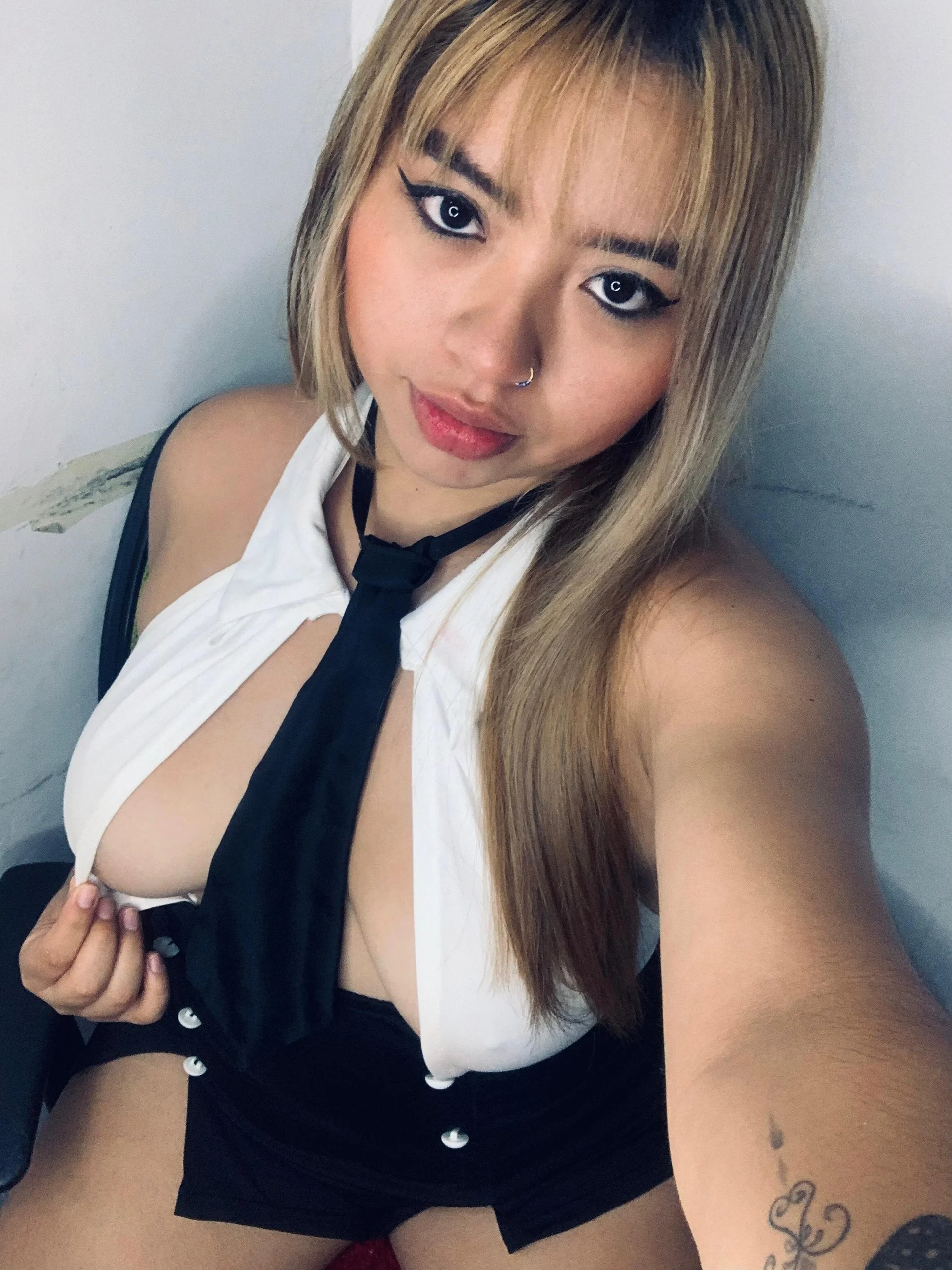 XXX Porn Photo of Nude Emily__Hott 31
