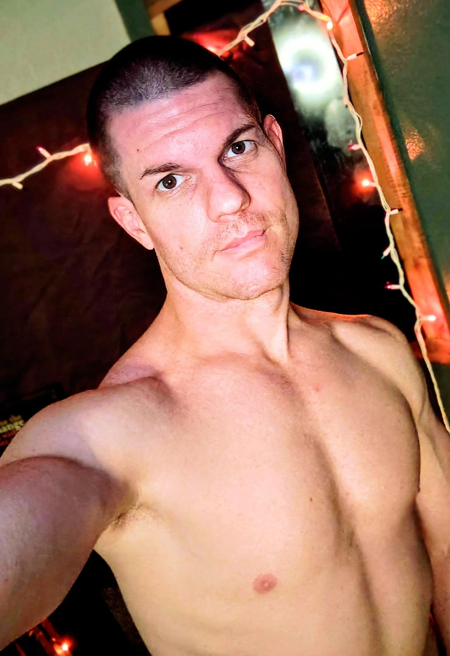 XXX Porn Photo of Nude JockNThirsty 8