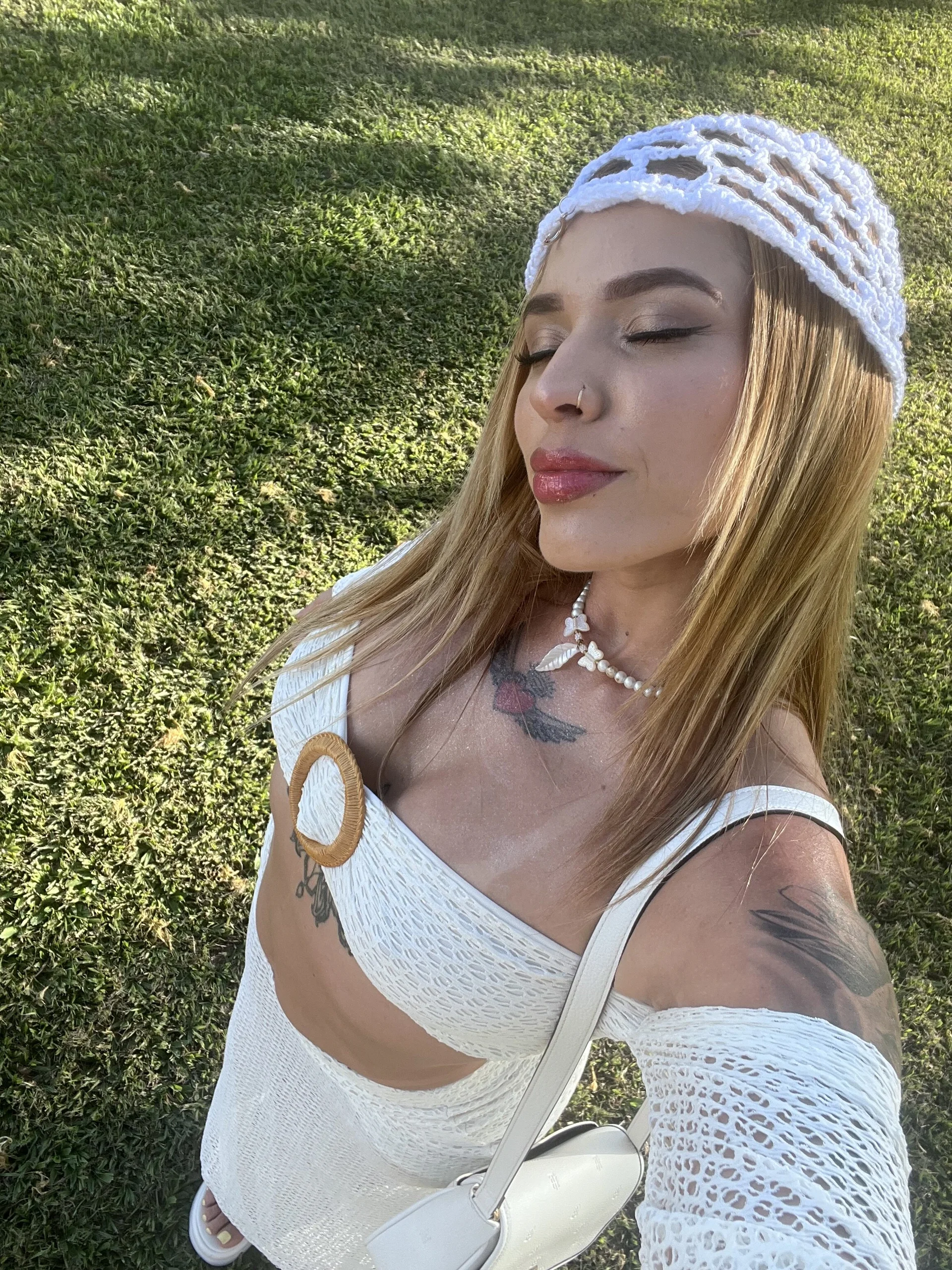 XXX Porn Photo of Nude ambarsorachi 22