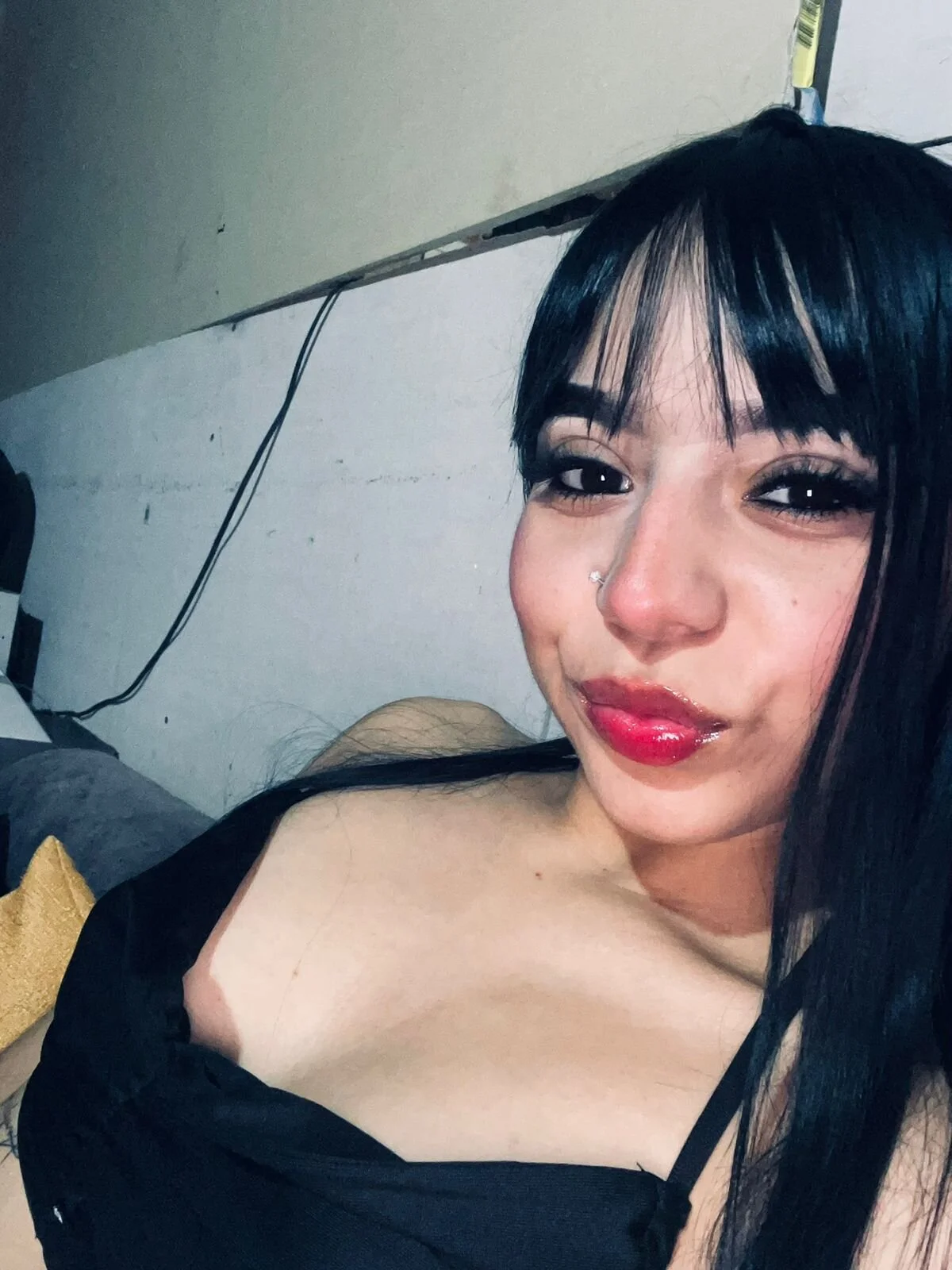 XXX Porn Photo of Nude Emma_Rouxx 4