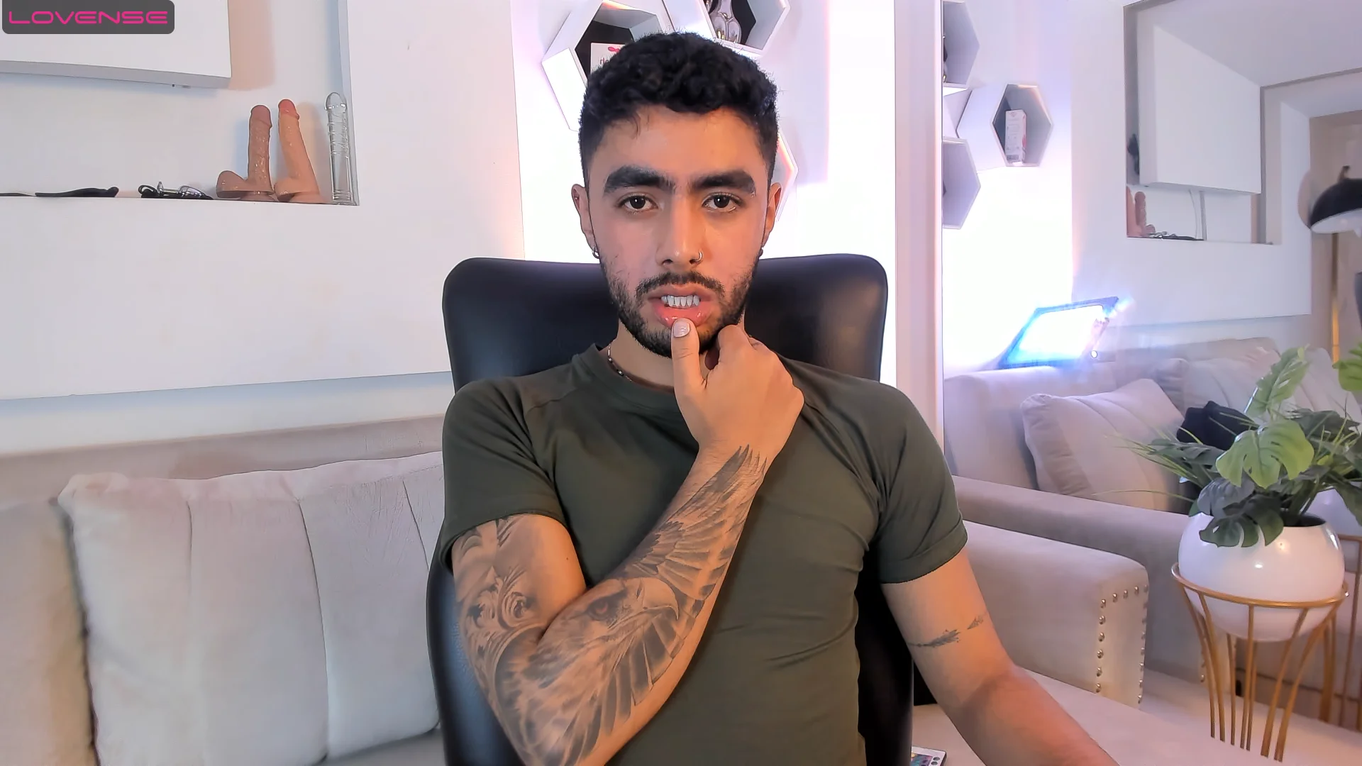 XXX Porn Photo of Nude ItsMeEros 185