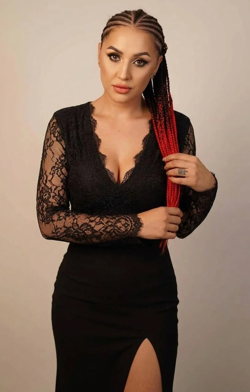 XXX Porn Photo of Nude Amy-Officee 1