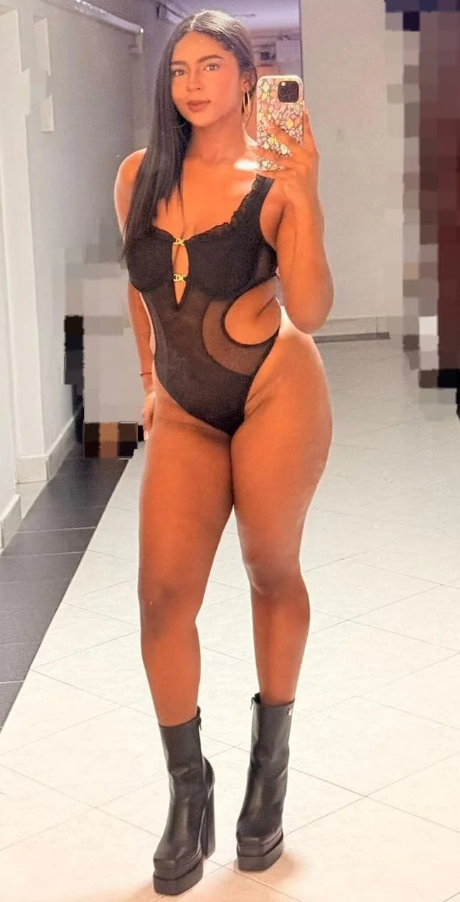 XXX Porn Photo of Nude sophi_laraa 23