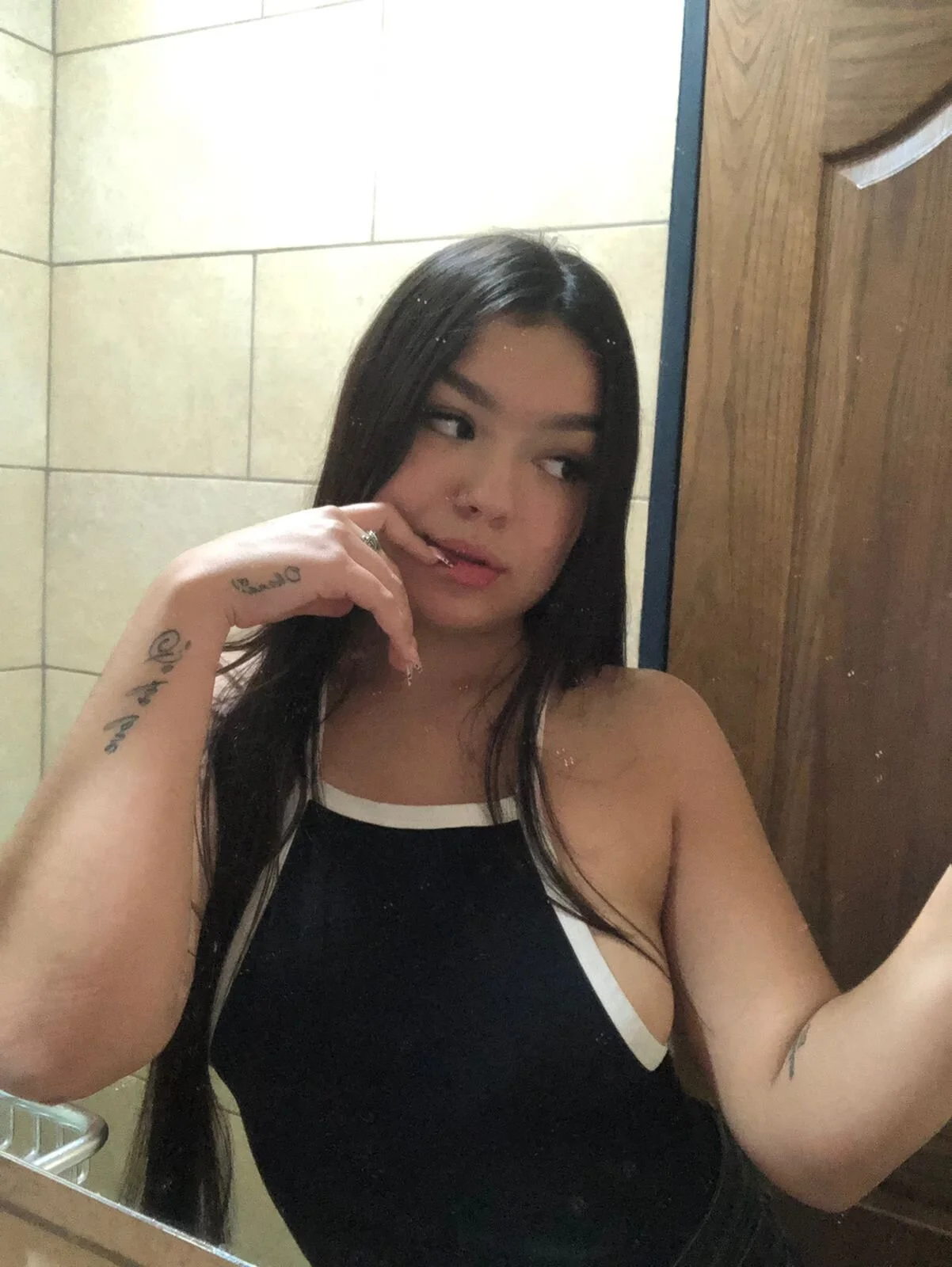 XXX Porn Photo of Nude Kandyy_love69 5
