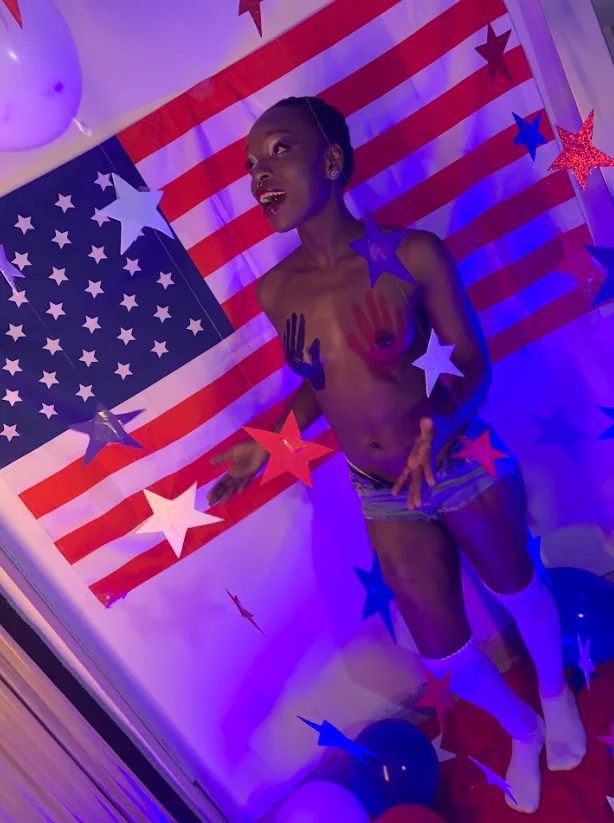 XXX Porn Photo of Nude Coco_Kiss 152