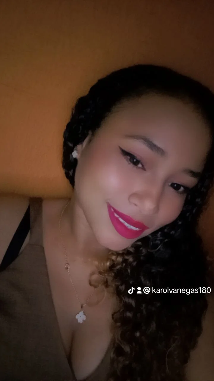 XXX Porn Photo of Nude lanenavane 9