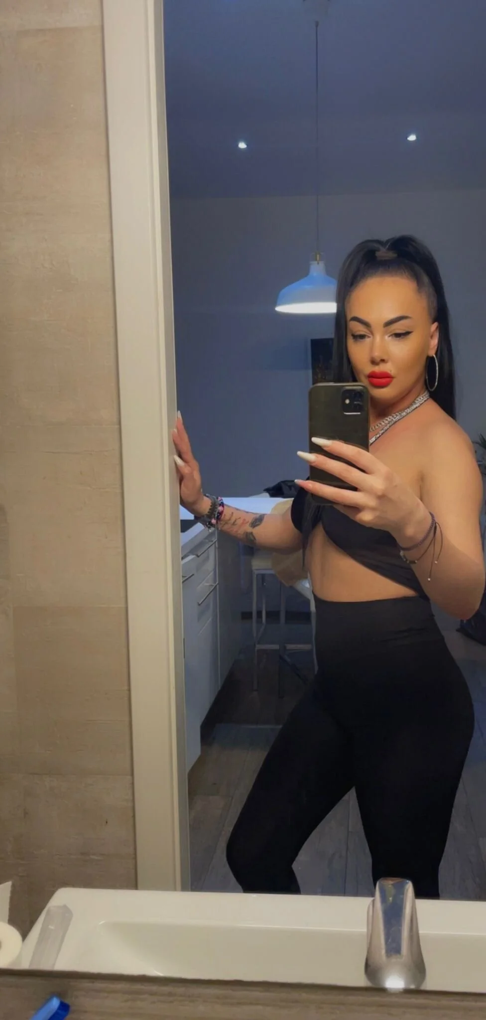 XXX Porn Photo of Nude MissPolefire 8