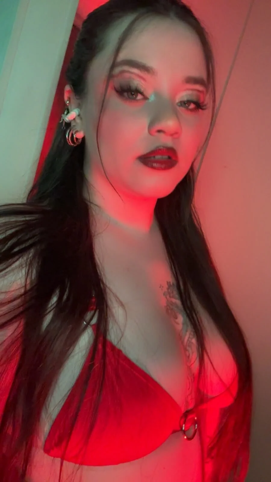 XXX Porn Photo of Nude Issa_rt 2