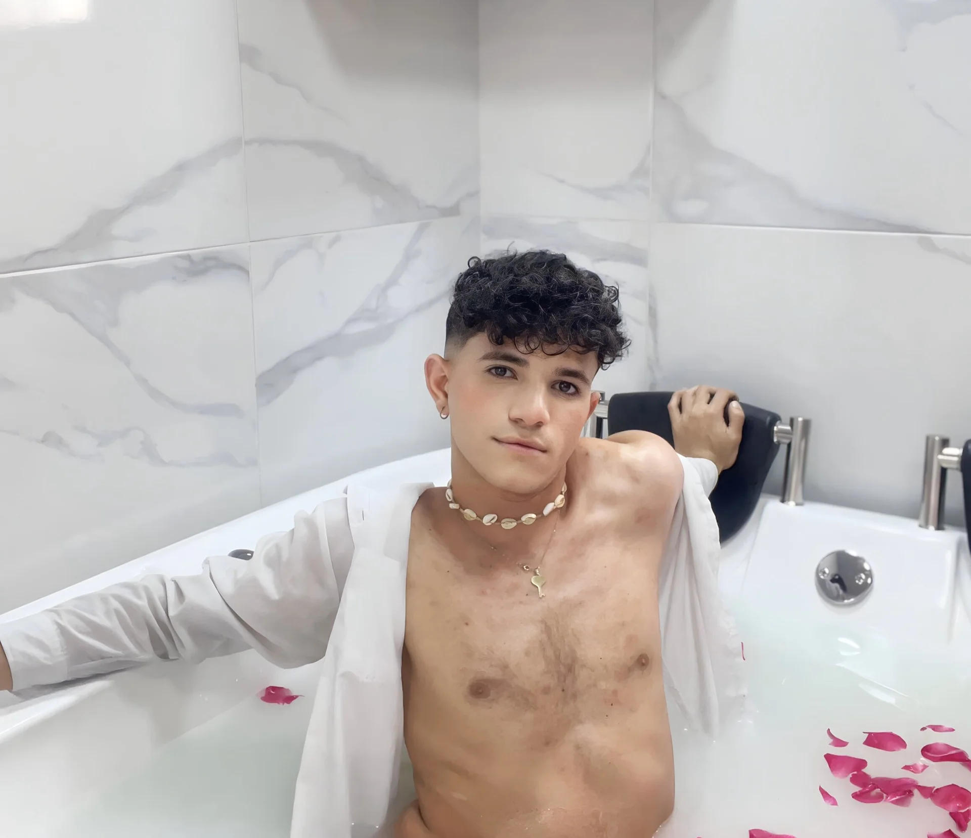 XXX Porn Photo of Nude patrick_sanzz 21