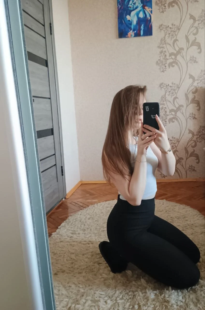 XXX Porn Photo of Nude isla_dior 2