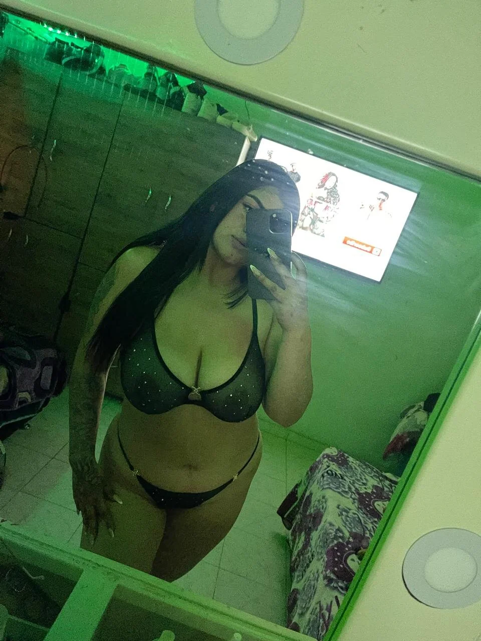 XXX Porn Photo of Nude Chloe__fox_ 7