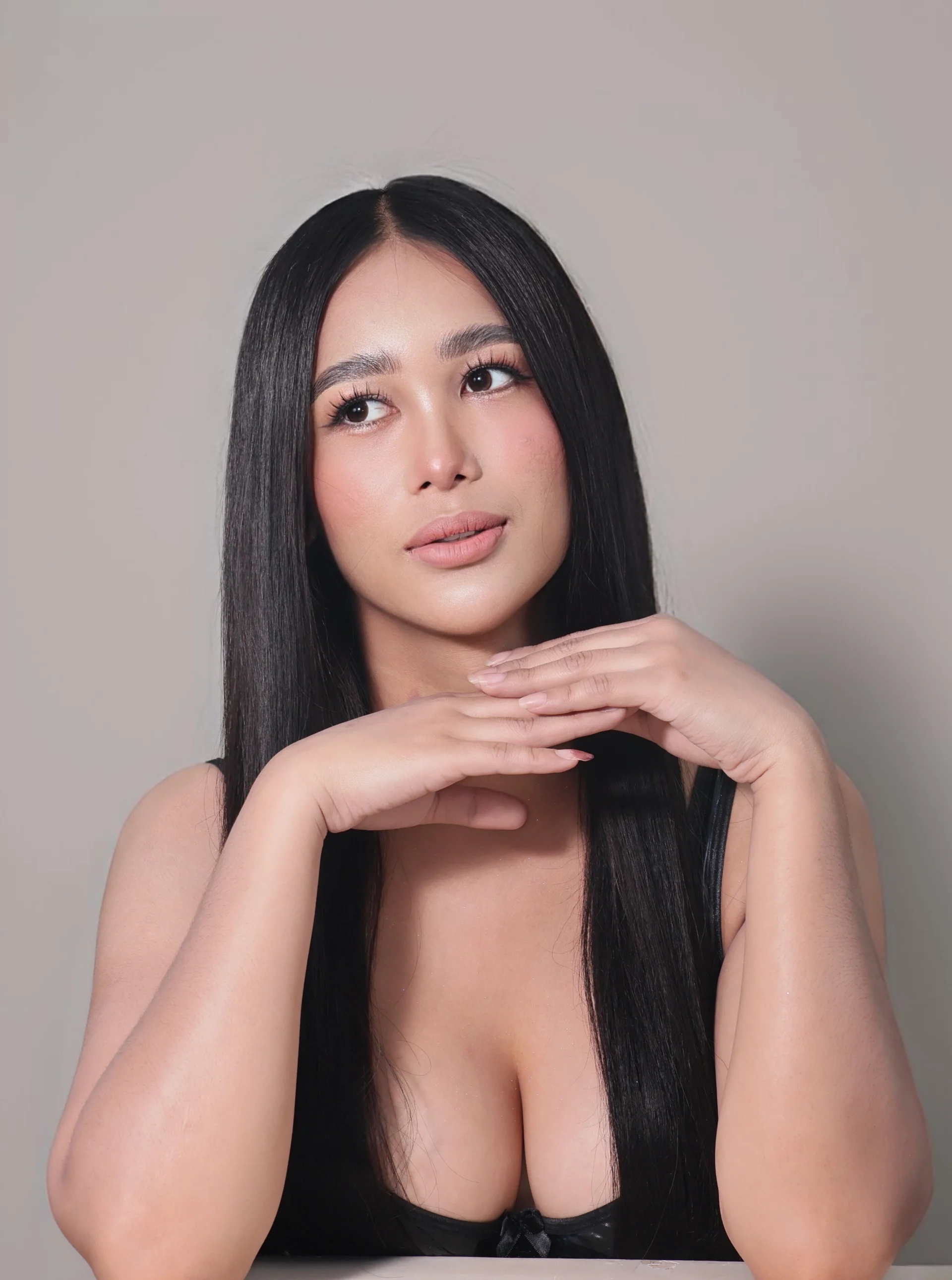 XXX Porn Photo of Nude Miss_more 5