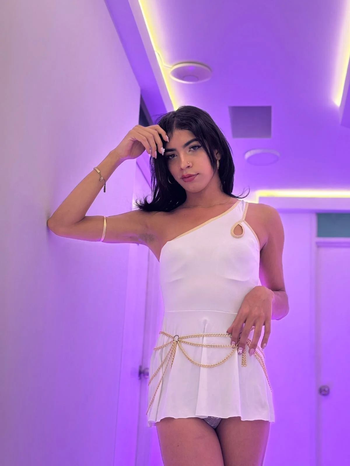 XXX Porn Photo of Nude Alahia_Rodriguez 103
