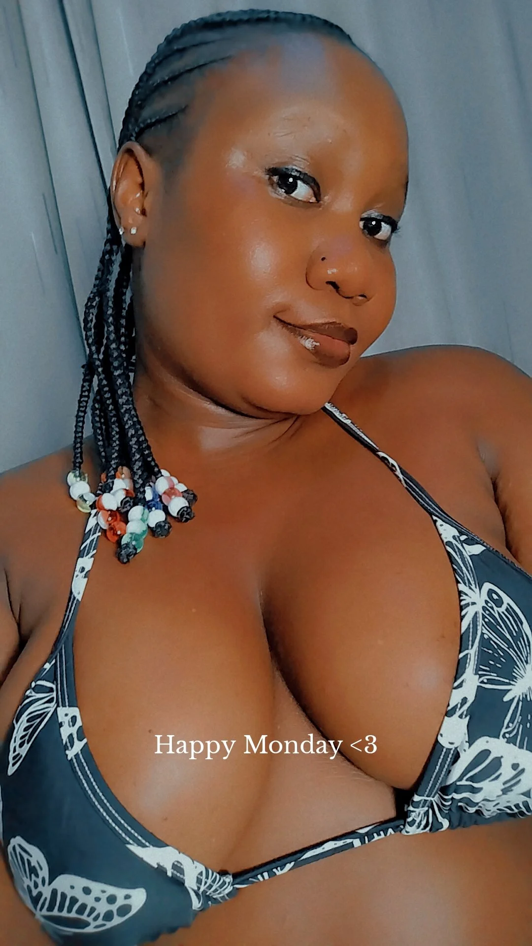 XXX Porn Photo of Nude Hugemassivebootie 104