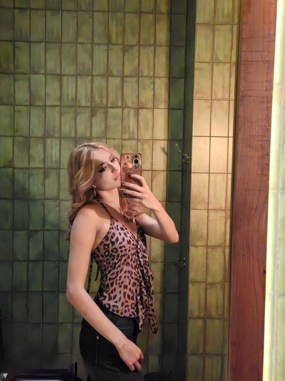 XXX Porn Photo of Nude Megan_s1x 2