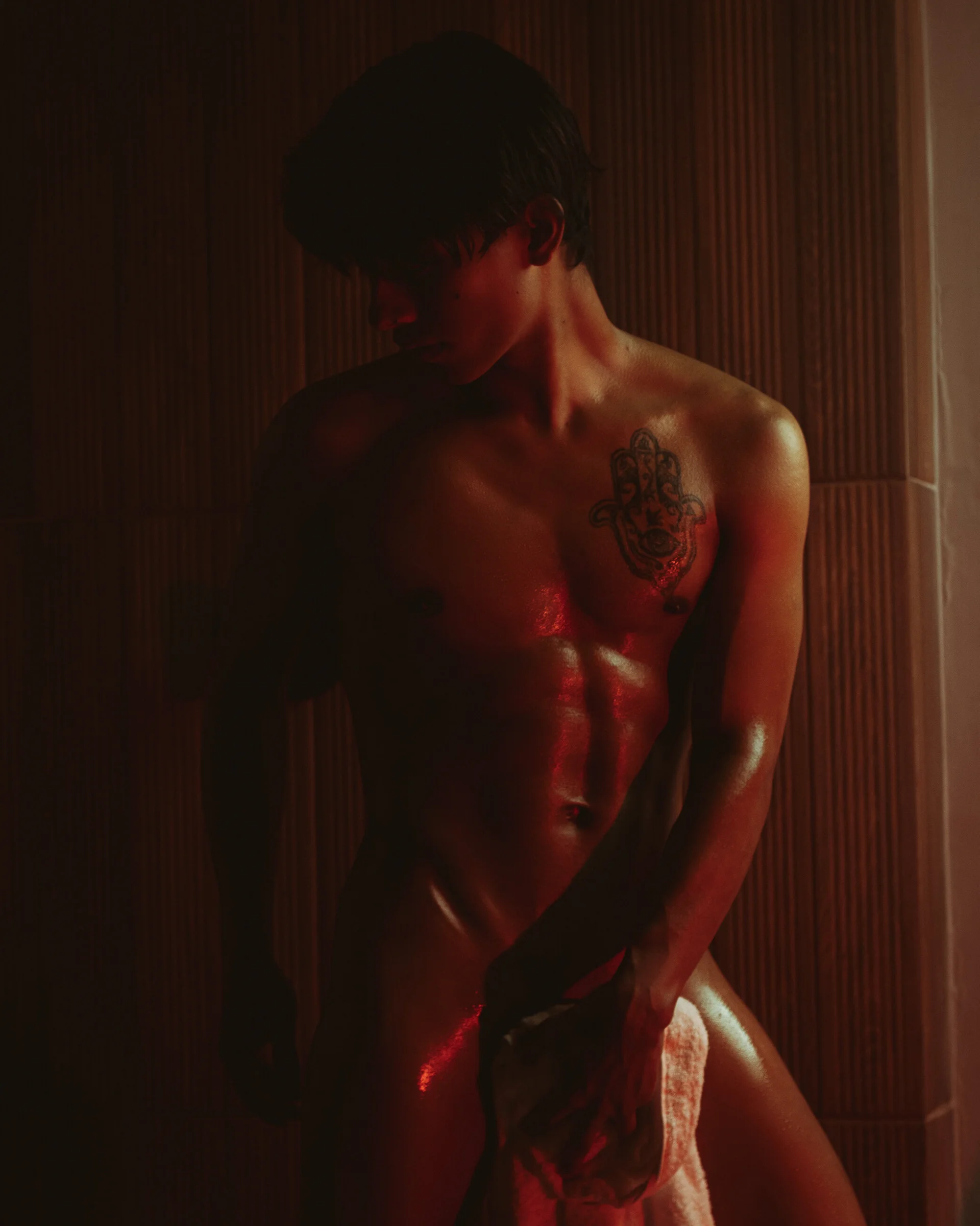 XXX Porn Photo of Nude labrinthteasing 24
