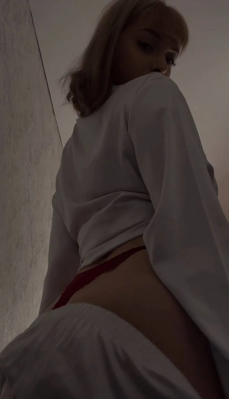 XXX Porn Photo of Nude KateDolphin 100