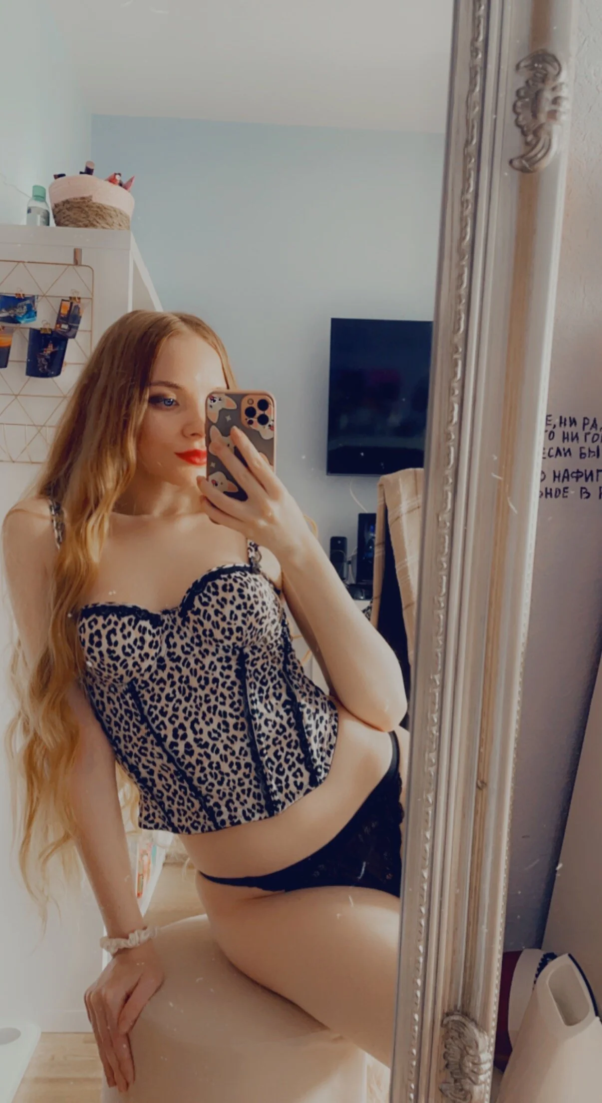 XXX Porn Photo of Nude Madeline_Esme 2