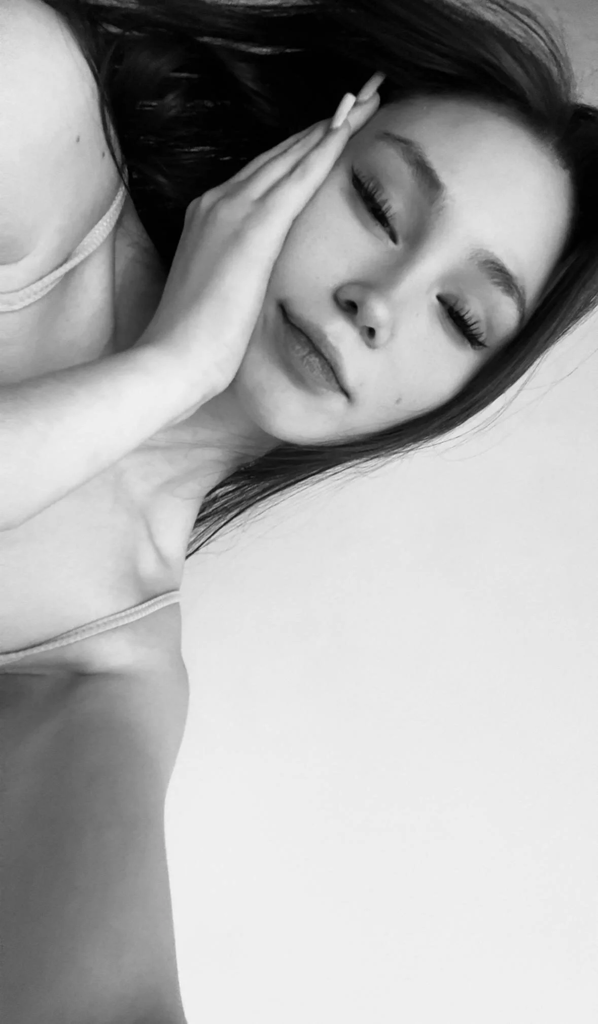 XXX Porn Photo of Nude velveetaa 5