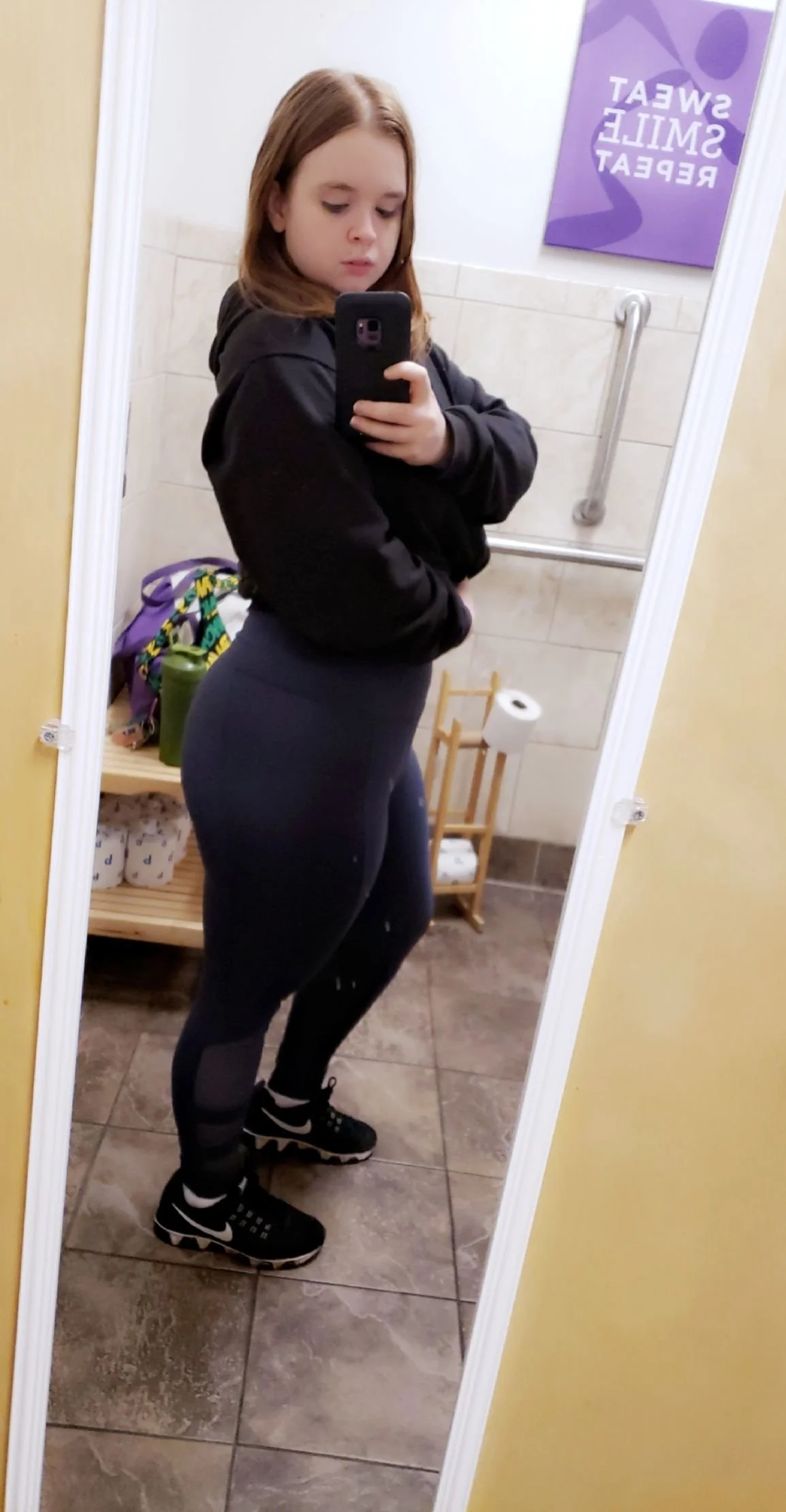 XXX Porn Photo of Nude VelvetDiablo 212