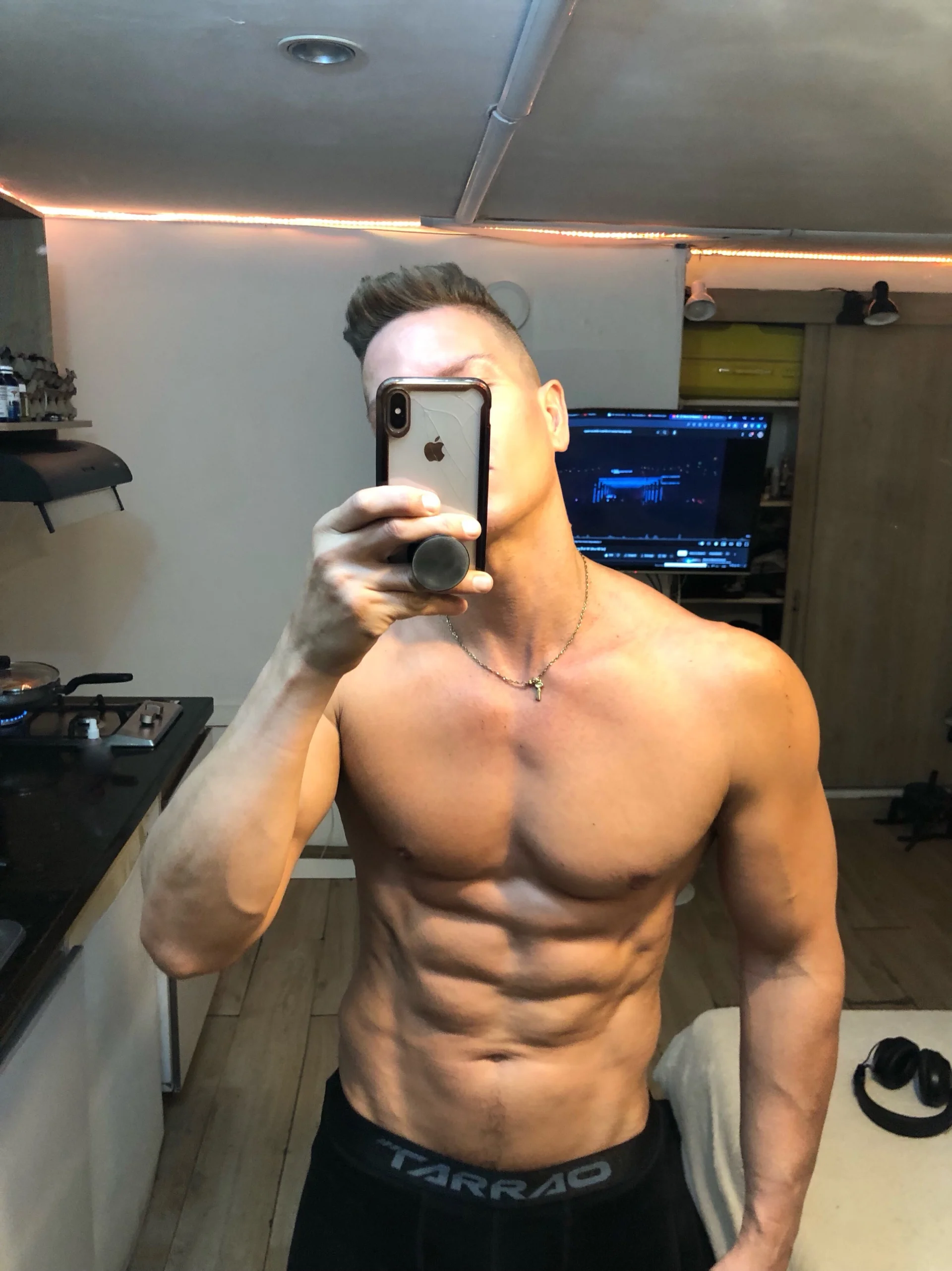 XXX Porn Photo of Nude AdanXanders 10