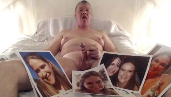 XXX Porn Photo of Nude cumboy 33