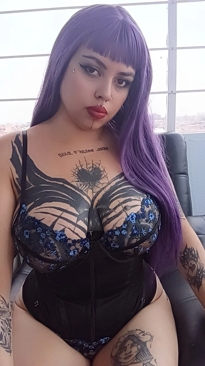 XXX Porn Photo of Nude Marlbolo_Rojo01 25