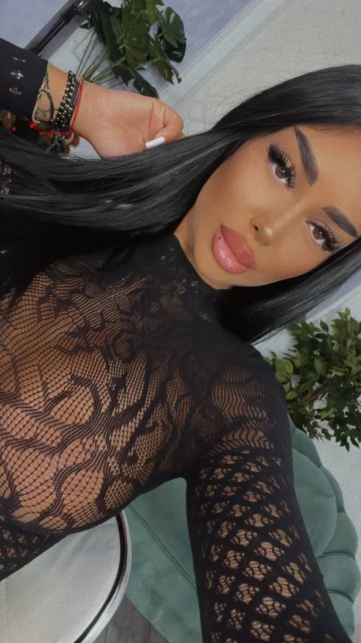 XXX Porn Photo of Nude IsaFuego 15