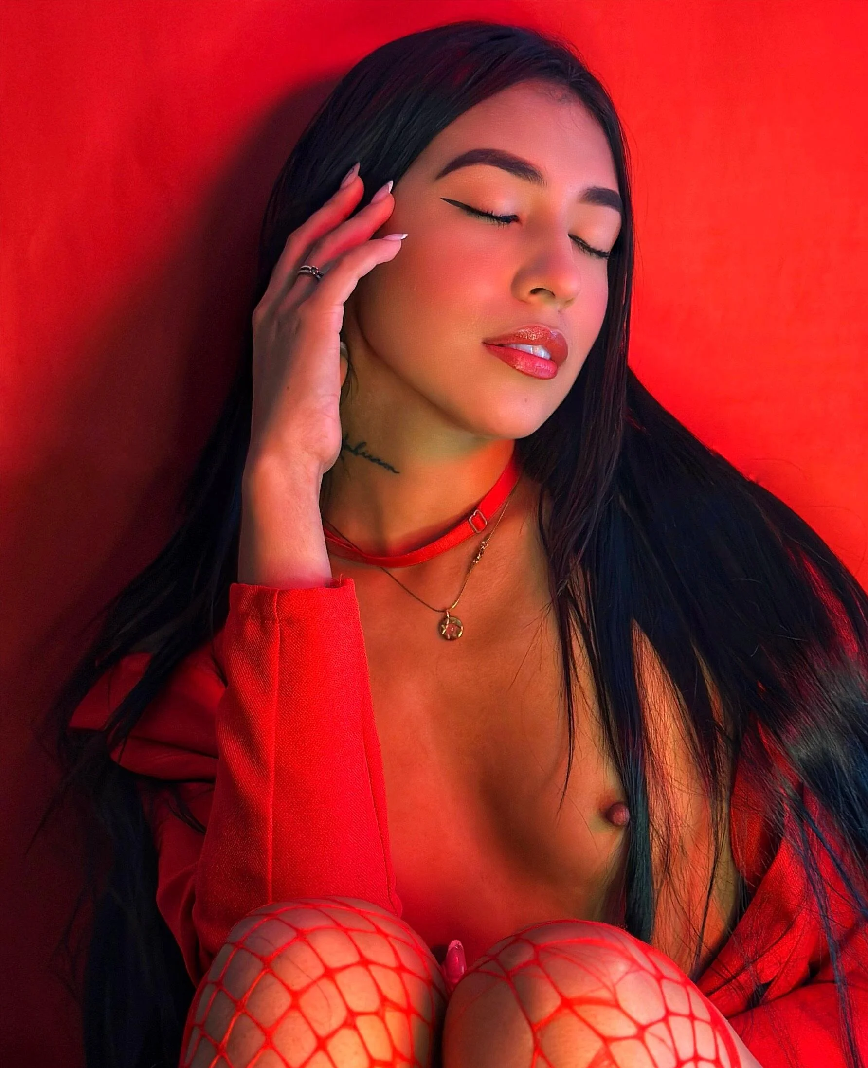 XXX Porn Photo of Nude Sassy--Girl 271