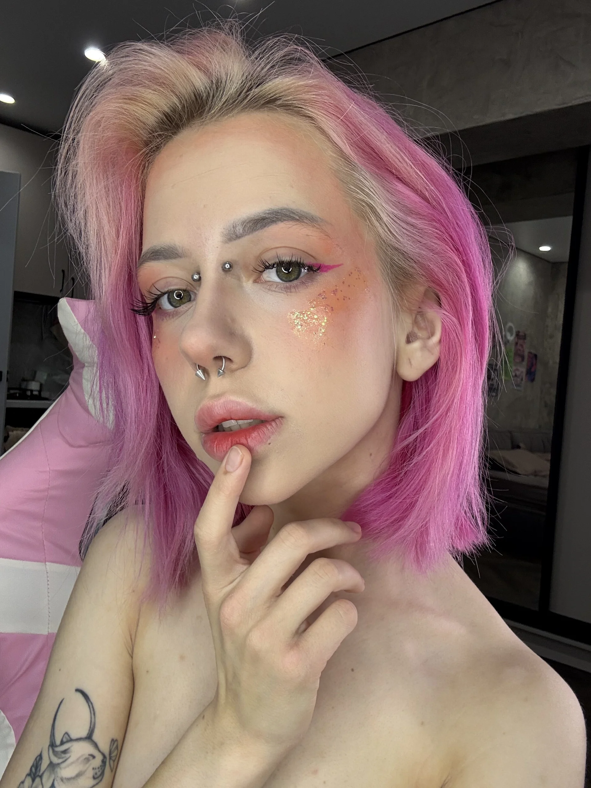 XXX Porn Photo of Nude yummylisa 2