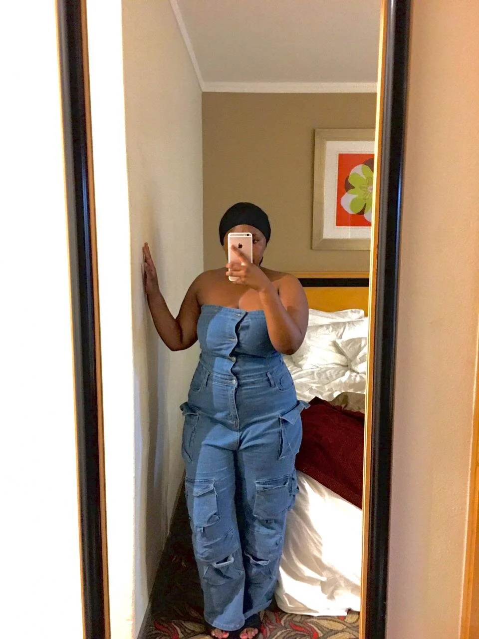 XXX Porn Photo of Nude blackFatAssX 2