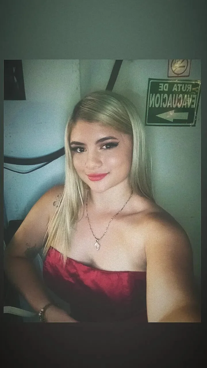 XXX Porn Photo of Nude chloejones__ 11