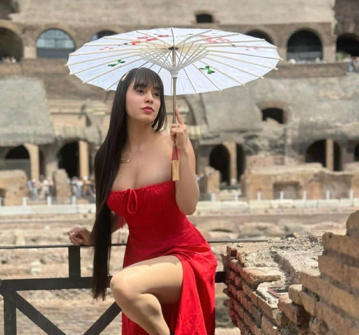 XXX Porn Photo of Nude MistressNicole 2