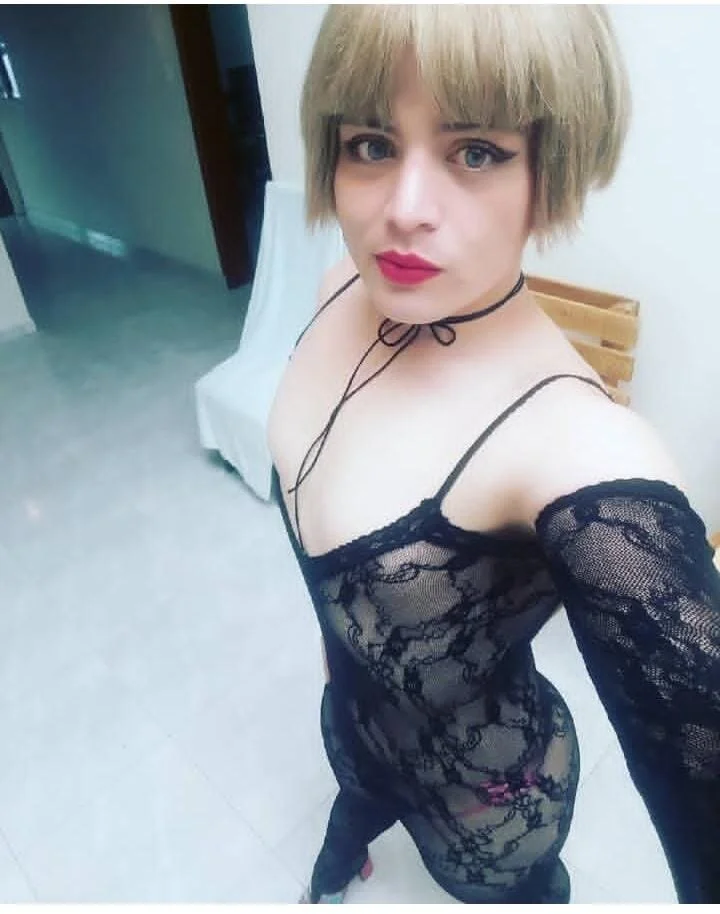 XXX Porn Photo of Nude swif1995taylor 5