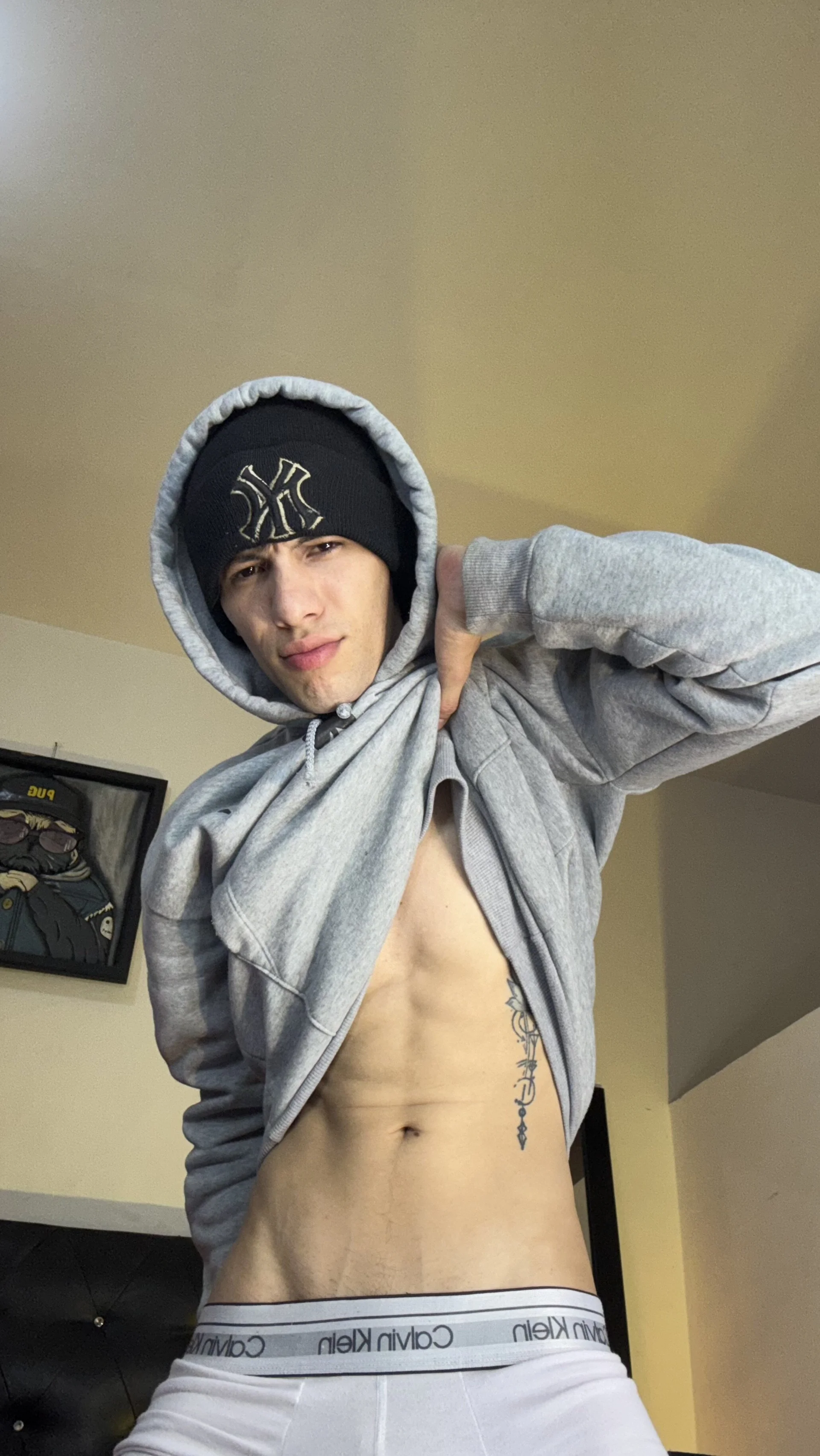 XXX Porn Photo of Nude santiago_cutex 19
