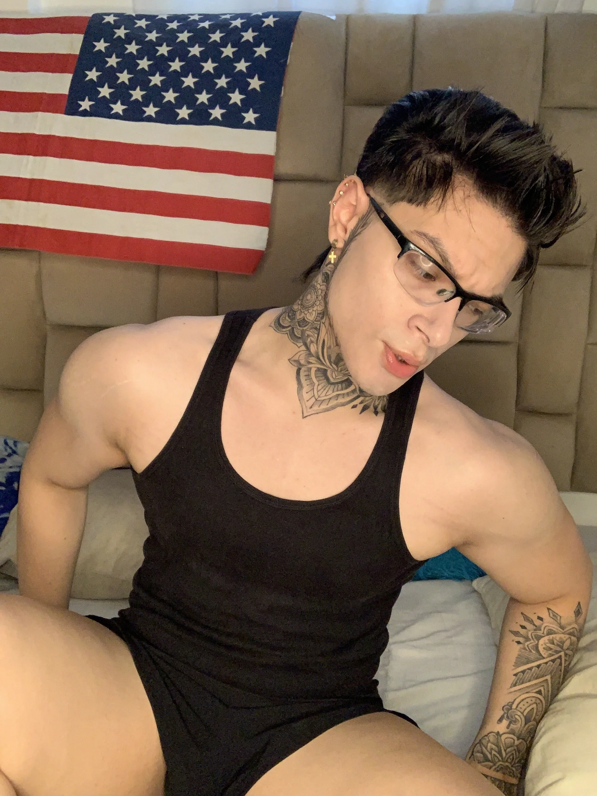 XXX Porn Photo of Nude DennisWalkerr 18