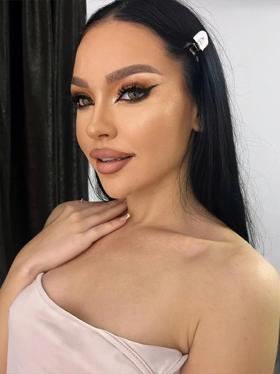 XXX Porn Photo of Nude SashaLorrenz 11