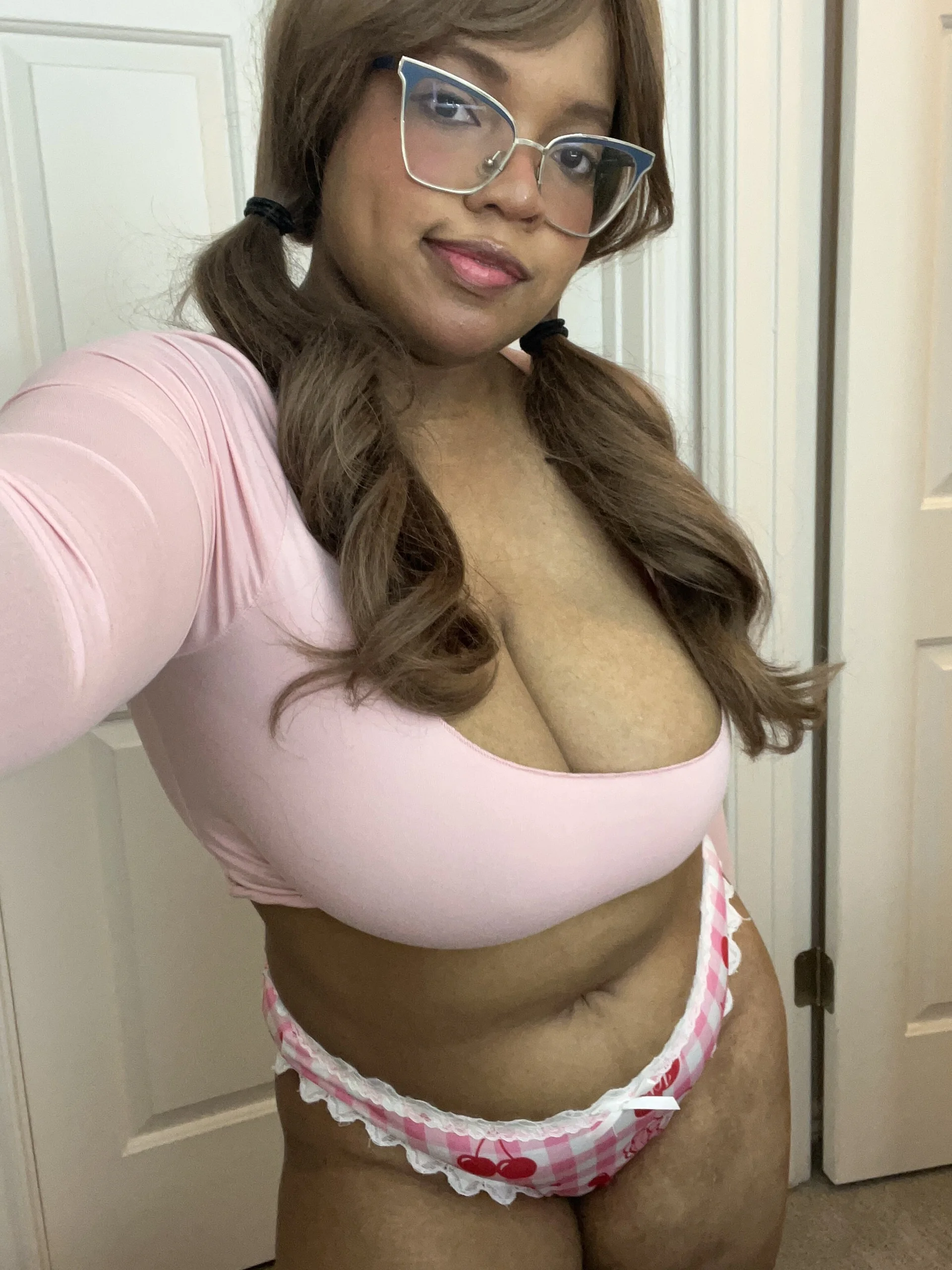XXX Porn Photo of Nude AwkwardJasminee 2