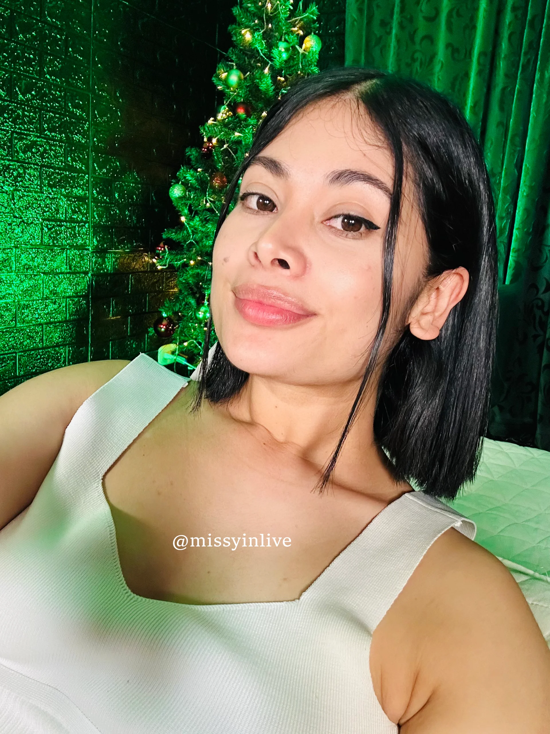 XXX Porn Photo of Nude Yinlive 1