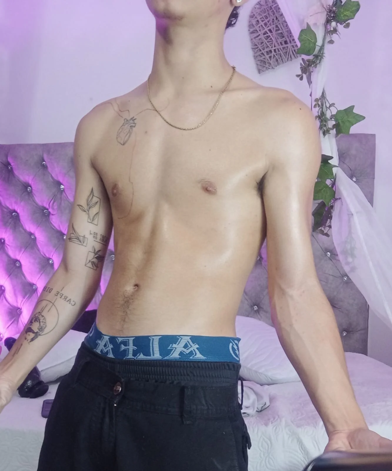 XXX Porn Photo of Nude Ian_Castillo_ 27