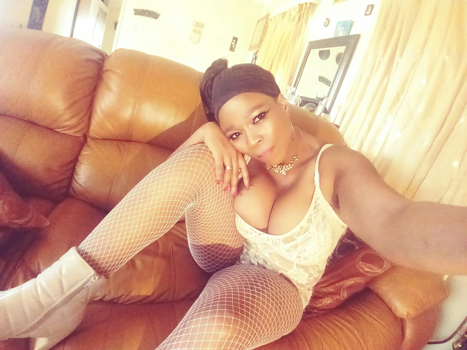 XXX Porn Photo of Nude Gucci_Bx 340