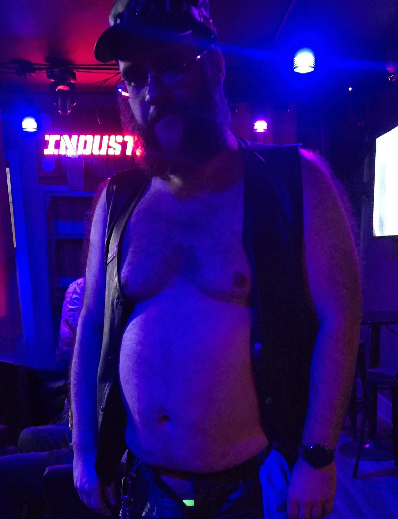 XXX Porn Photo of Nude BriTheTopBear 1