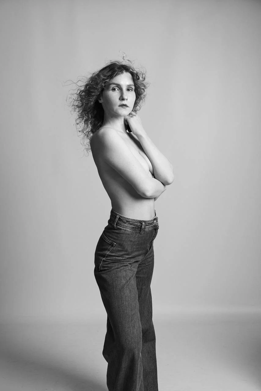 XXX Porn Photo of Nude CarinaCurly 96
