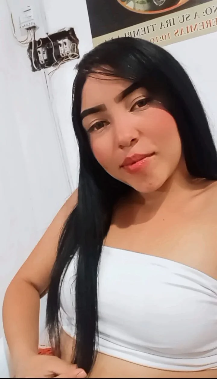 XXX Porn Photo of Nude sharon_cute18_ 1