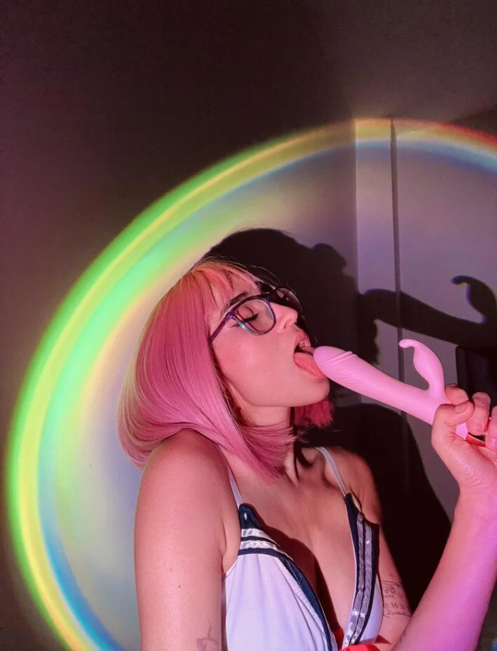 XXX Porn Photo of Nude LunaBloomn 3